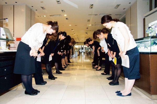 các quy tắc chào hỏi